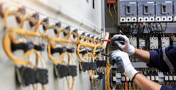 Professional Electrician technician working in Rushville, IN